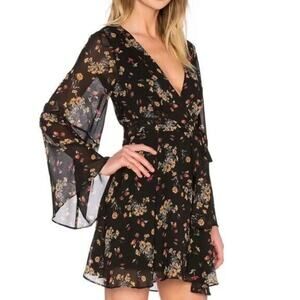 Free People‎ Lilou Floral Bell Sleeve Chiffon V-neck Lined Black dress - size S